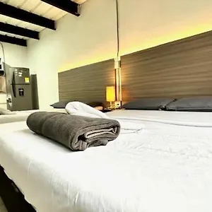 loft-entero-full-dotado-para-4-personas-amplio-e.colombiamedellinhotels.com/